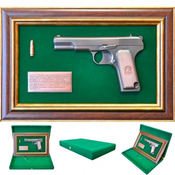 Настенное панно "Пистолет ТТ" в подарочном футляре (37 х 25 х 5 см)