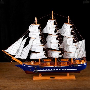 Модель корабля "Барк" (78 х 58 х 10 см)