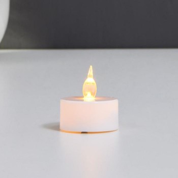 Светодиодная свеча (3,7 х 3,6 х 3,6 см)