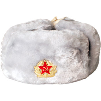 Сувенирная шапка-ушанка серебристого цвета (58 размер)
