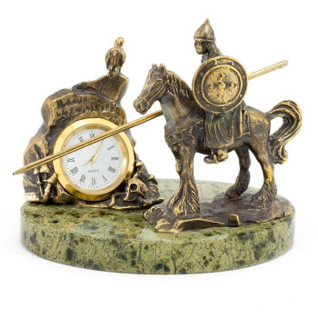 Настольные часы "Древнерусский воин" из бронзы и змеевика (12 х 10 х 9 см)