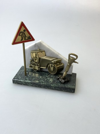 Статуэтка "Дорожники", бронза, змеевик