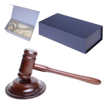 Молоток судьи из бука с подставкой в подарочной коробке (Россия)