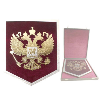 Настенное панно "Герб России" с позолотой (51 х 38,5 х 2 см, Златоуст)