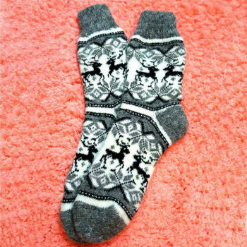 Тамбовские шерстяные носки "Олени финские" (размер 36-40)