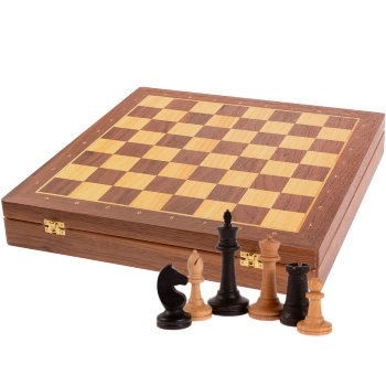 Шахматы в ларце из ореха с утяжелёнными турнирными фигурами из бука (43,5 х 43,5 х 6 см)