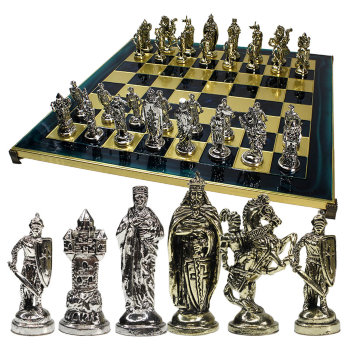Подарочные шахматы "Крестоносцы" (45 х 45 х 2,5 см)