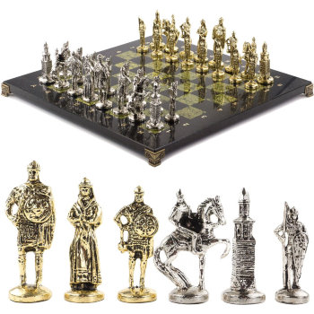 Шахматы "Русские воины" из змеевика с металлическими фигурами (40 x 40 x 3 см)