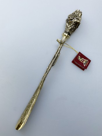 Ложка для обуви "Лев в короне" с держателем, бронза (44 см, Златоуст)