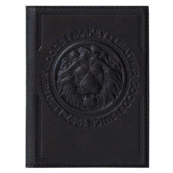 Кожаная обложка на паспорт "Лев" (черная, гладкая)