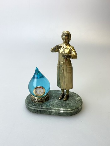 Настольные часы "Лаборант", бронза, змеевик, акрил